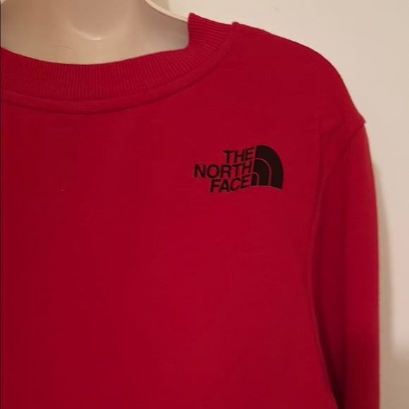 The North Face Women's Bold Red Crew Neck Sweater size Large - Picture 4 of 7